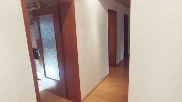 Helle ETW in zentraler, ruhiger Lage mit EBK und Garage