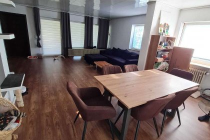 Essbereich Blick r. Wohnbereich