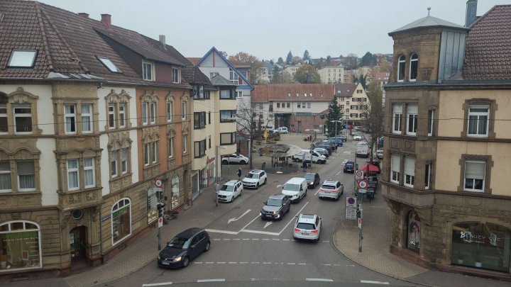 ***2 Zimmer ETW  Denkmalschutz zentral in Dillweißenstein***