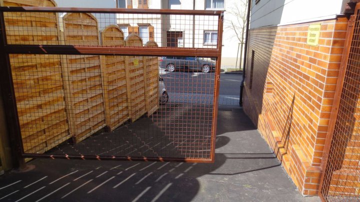 Gepflegtes 3-Familienhaus für mehrere Generationen