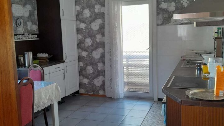 Gepflegtes 3-Familienhaus für mehrere Generationen