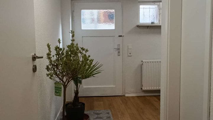 provisionsfrei ** sofort bezugsfertig ** komplett renoviertes Haus für die Familie