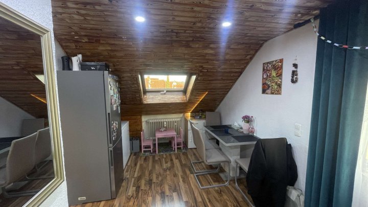 Helle 3-Zimmer-Dachgeschosswohnung in idyllischer Lage von Unterriexingen mit guter Anbindung