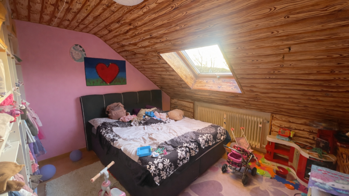 Helle 3-Zimmer-Dachgeschosswohnung in idyllischer Lage von Unterriexingen mit guter Anbindung