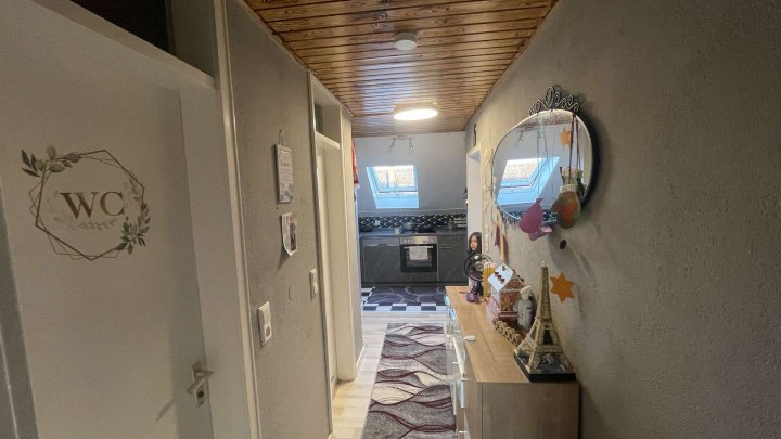 Helle 3-Zimmer-Dachgeschosswohnung in idyllischer Lage von Unterriexingen mit guter Anbindung