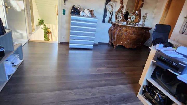 5 Wohnungen umsetzbar, Gewerbe & Hinterhaus! Alles unter 2 Dächern!