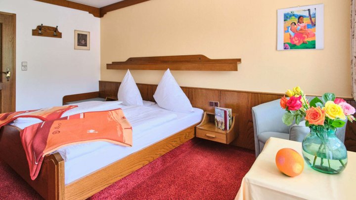 ***Boarding House zu verkaufen - Ihre CHANCE!-***