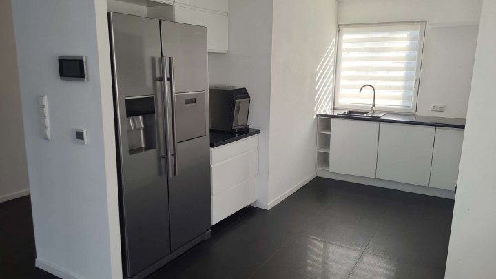 *** Einfamilienhaus mit Restarbeiten ***