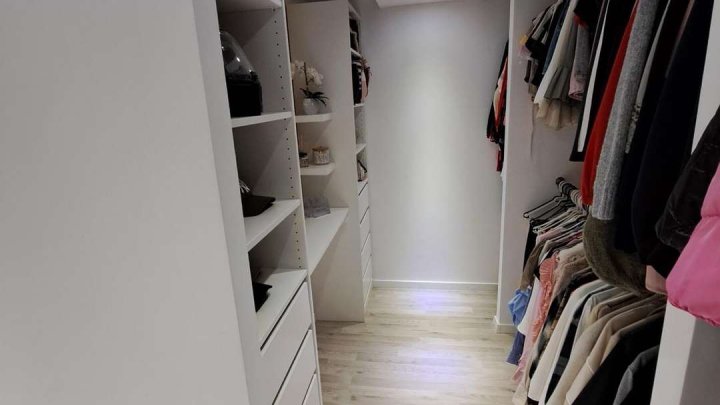 *** Einfamilienhaus mit Restarbeiten ***