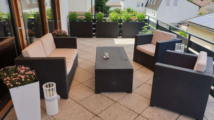 *** Einfamilienhaus mit Restarbeiten ***