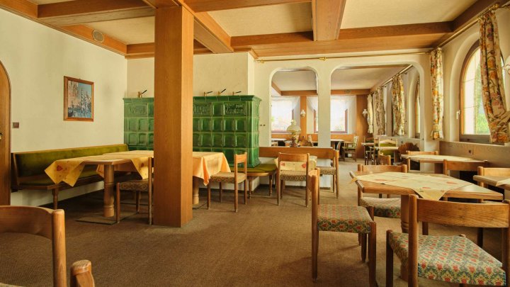 ***Großes, schönes Haus mit Blick auf die Schwarzwaldberge zu verkaufen***