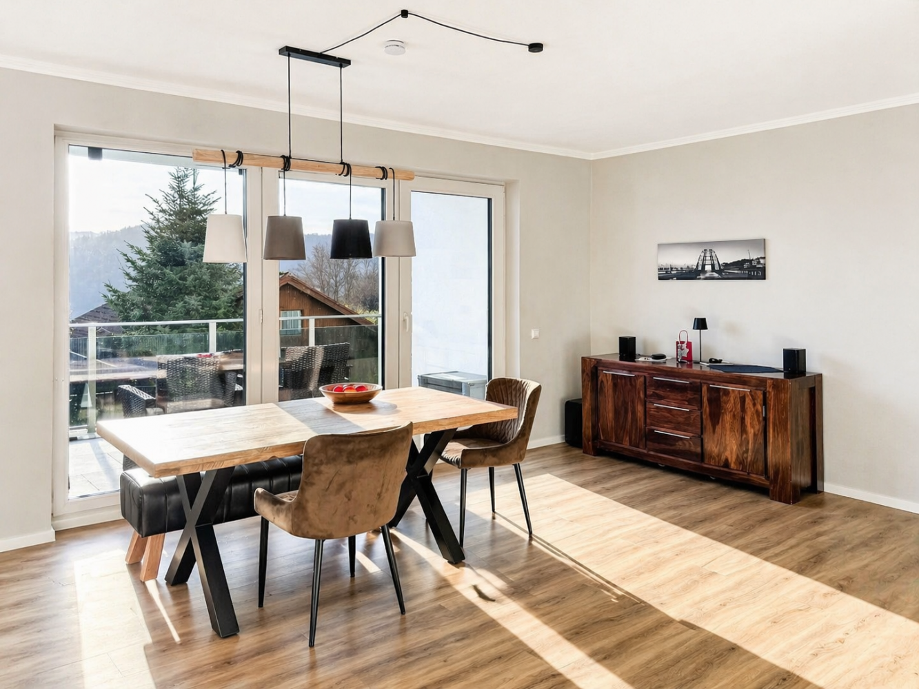 Traumhafte Neubauwohnung in absoluter Toplage von Neuenbürg - Photo 4