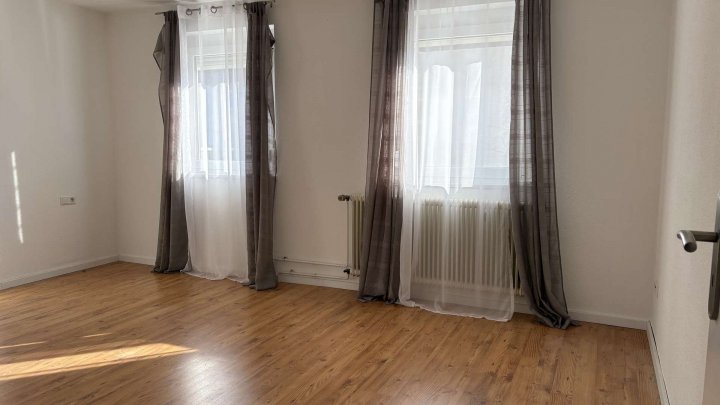 sofort beziehbar * Reihenmittelhaus mit Garage im Burgholz