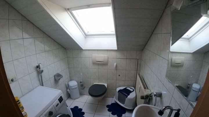 Lichtdurchflutete 71 m² im Dachgeschoss – Ihr neues Zuhause mit Charakter