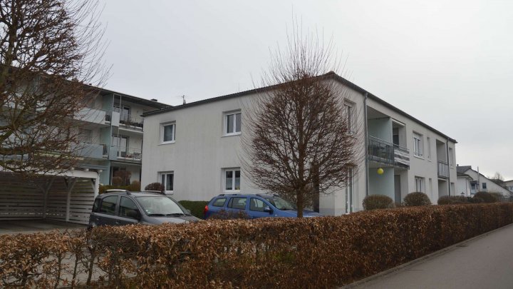 Betreutes Wohnen: Seniorengerecht auf 75 qm mit Terrasse und Carport