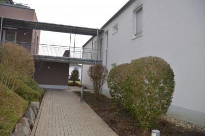 Eingangsbereich unten ebenerdig