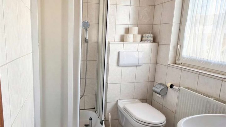 **Ihr neues Zuhause**Doppelhaushälfte mit sonnigem Garten in begehrtem Stadtteil von Pforzheim