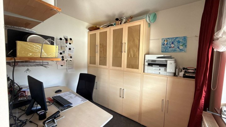 Moderne Maisonettewohnung fast so groß wie ein Haus mit Garten, großer Terrasse & Balkon