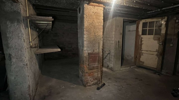 Sanierungsobjekt: Einfamilienhaus mit Garten in Niebelsbach