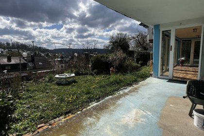 Terrasse und Garten im UG