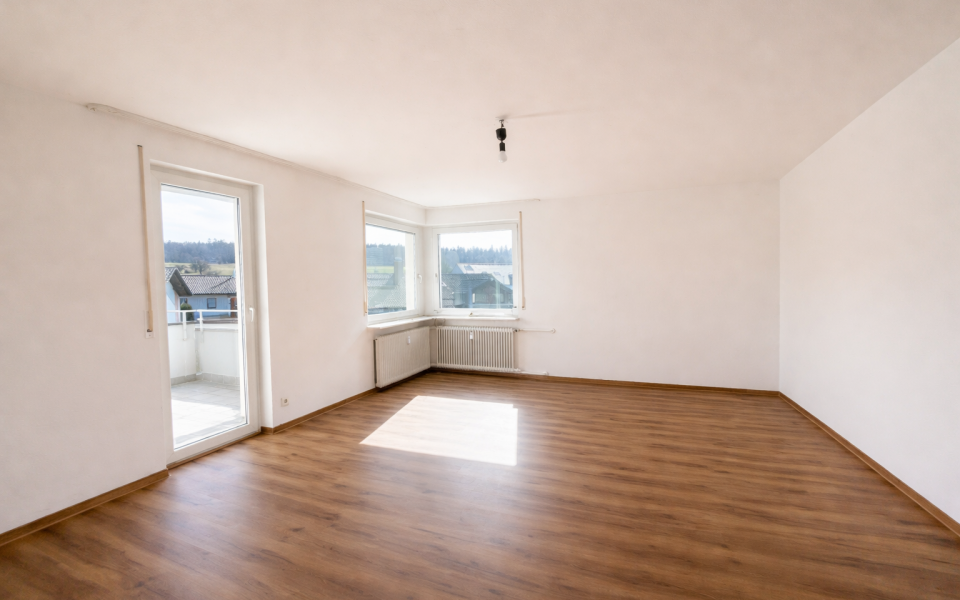 Zimmer 1 mit Zugang zum Balkon