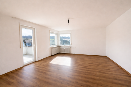 Zimmer 1 mit Zugang zum Balkon
