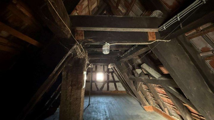 Sanierungsobjekt mit Scheune & großem Garten in zentraler Lage zu verkaufen