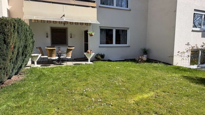 Ruhig gelegene 3,5 Zi-Whg mit Terrasse am Fuße der Achalm