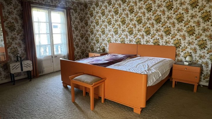 Historisches Juwel auf großem Grund in bester Lage