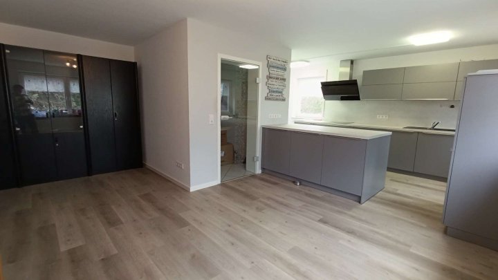 Gute Vermietbarkeit * Provisionsfrei * Aufteilbarkeit als WG * REH + ELW