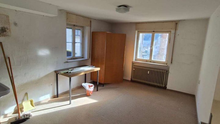 3 Familienhaus im Schwarzwald (sanierungsbedürftig)