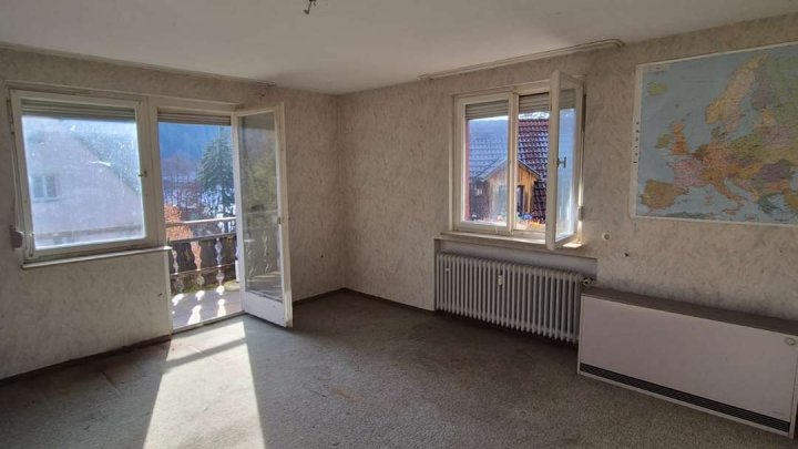 3 Familienhaus im Schwarzwald (sanierungsbedürftig)